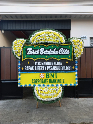 Papan Bunga Duka di Basilam Baru